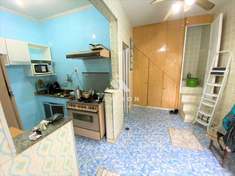 Casa de Vila à venda com 1 quarto, 82m² - Foto 10