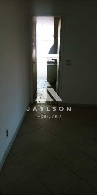 Apartamento à venda com 3 quartos, 104m² - Foto 11