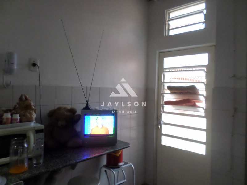 Apartamento à venda com 2 quartos, 117m² - Foto 27