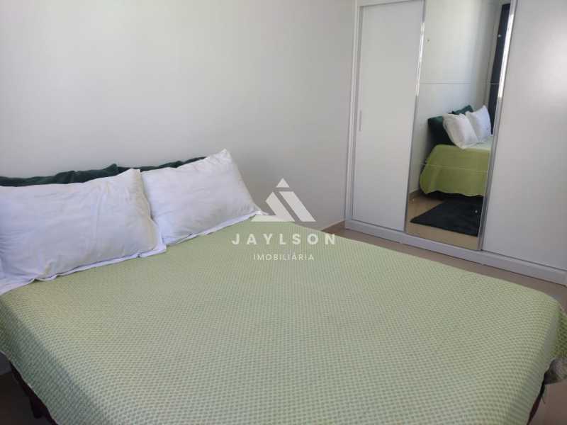 Apartamento à venda com 2 quartos, 56m² - Foto 11