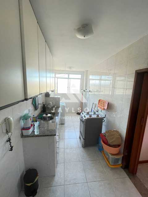 Apartamento à venda com 2 quartos, 62m² - Foto 12