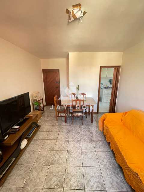 Apartamento à venda com 2 quartos, 62m² - Foto 1