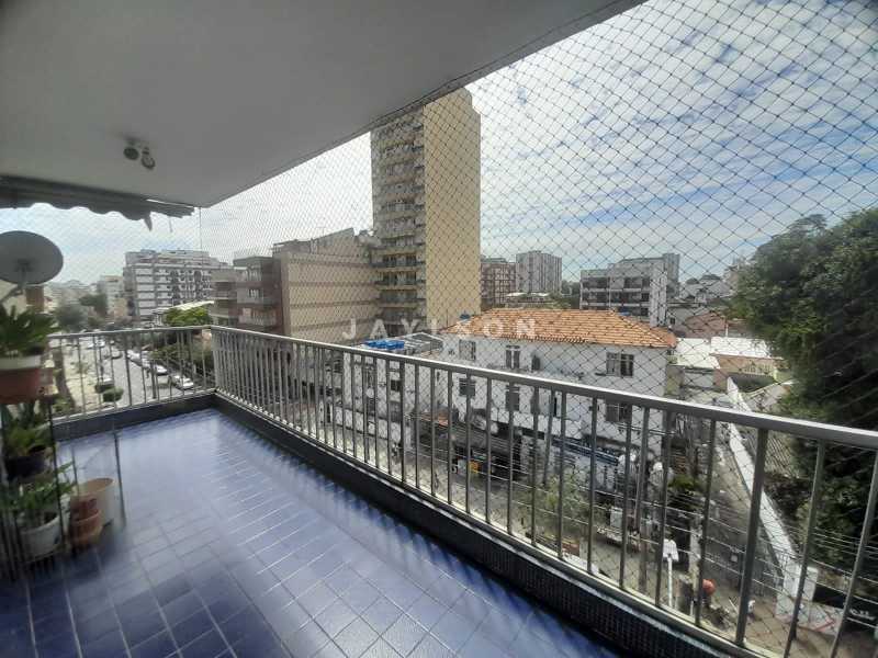 Apartamento à venda com 2 quartos, 80m² - Foto 26