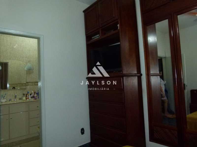 Apartamento à venda com 3 quartos, 154m² - Foto 7