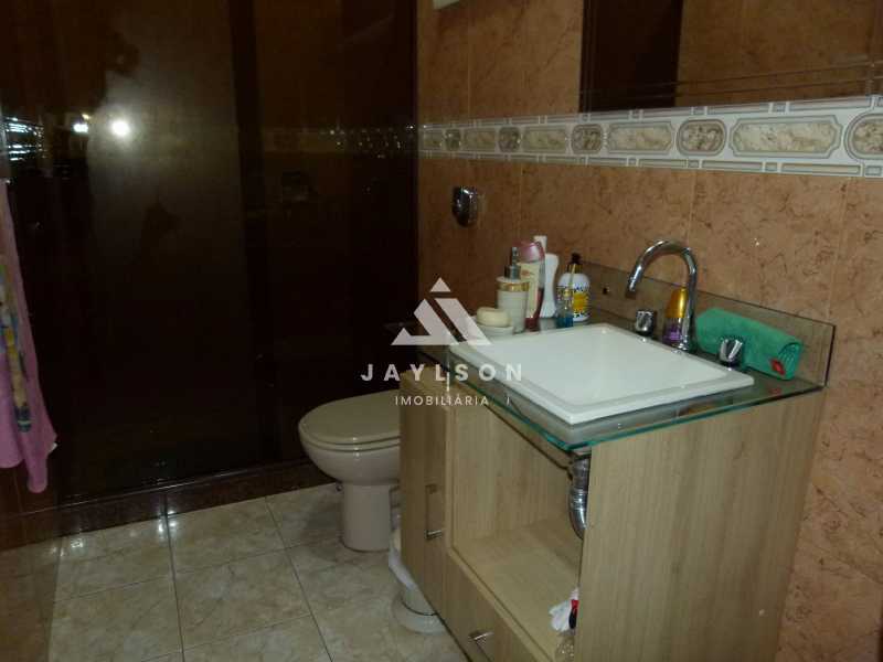 Apartamento à venda com 3 quartos, 154m² - Foto 11