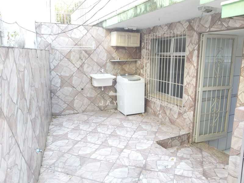 Casa à venda com 5 quartos, 240m² - Foto 28