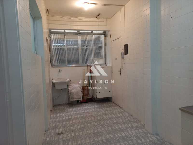 Apartamento à venda com 2 quartos, 63m² - Foto 21