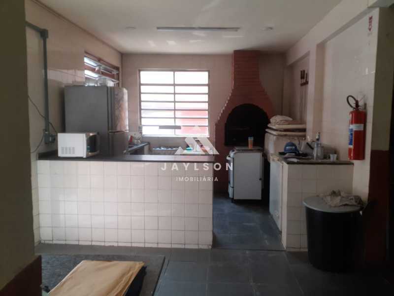 Apartamento à venda com 2 quartos, 49m² - Foto 13