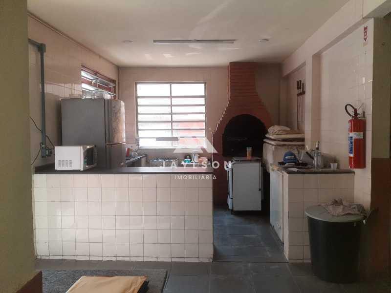 Apartamento à venda com 2 quartos, 49m² - Foto 15