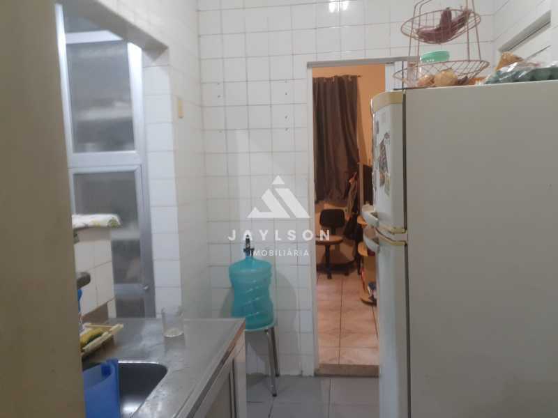 Apartamento à venda com 3 quartos, 85m² - Foto 18