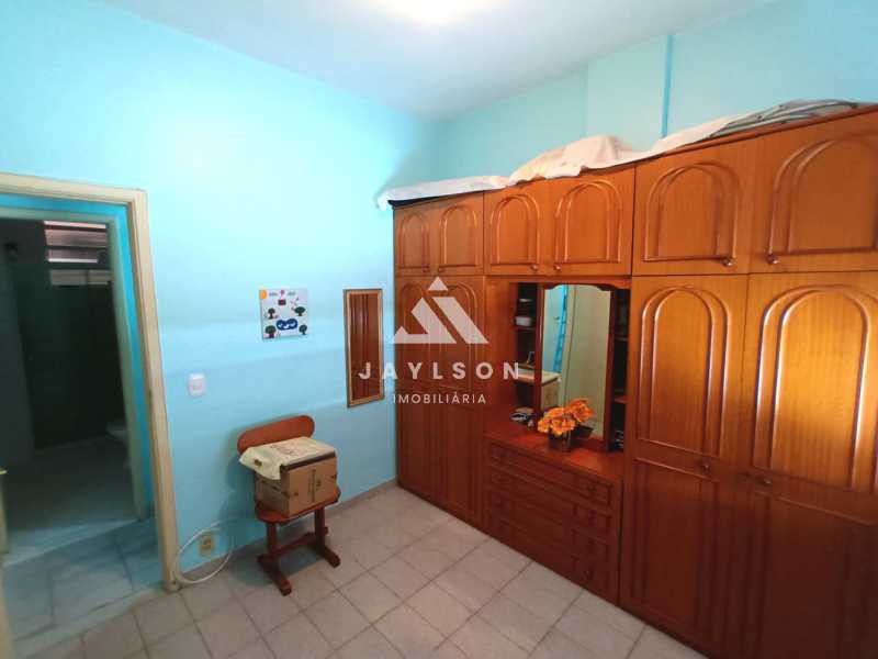 Apartamento à venda com 2 quartos, 65m² - Foto 11