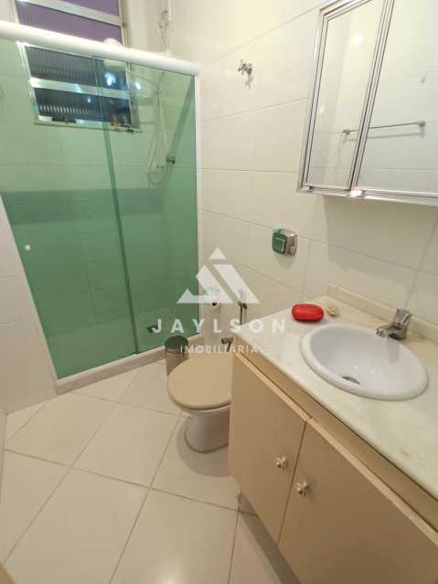 Apartamento à venda com 2 quartos, 65m² - Foto 12