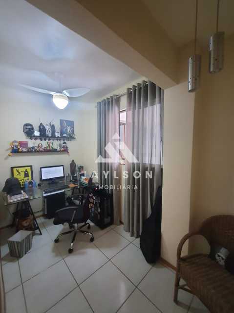 Apartamento à venda com 3 quartos, 75m² - Foto 9