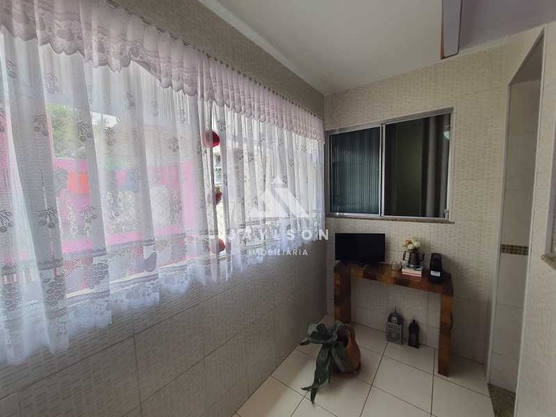 Apartamento à venda com 3 quartos, 75m² - Foto 15