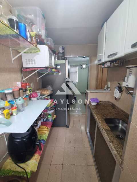 Apartamento à venda com 4 quartos, 64m² - Foto 8