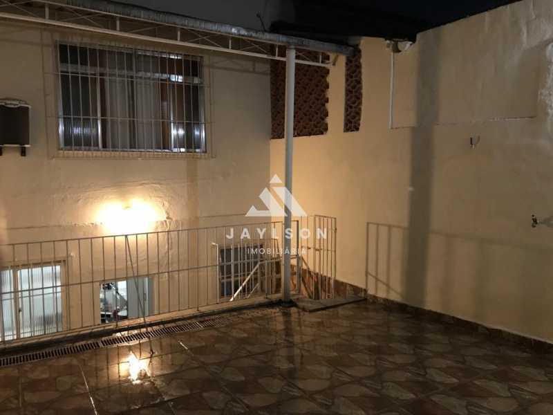 Casa à venda com 3 quartos, 205m² - Foto 28