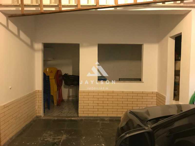 Casa à venda com 3 quartos, 205m² - Foto 29