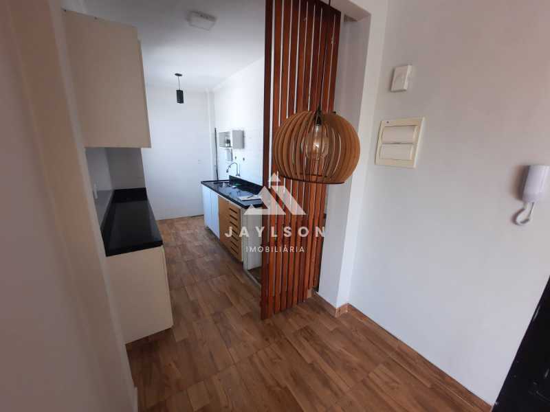 Apartamento à venda com 2 quartos, 65m² - Foto 7