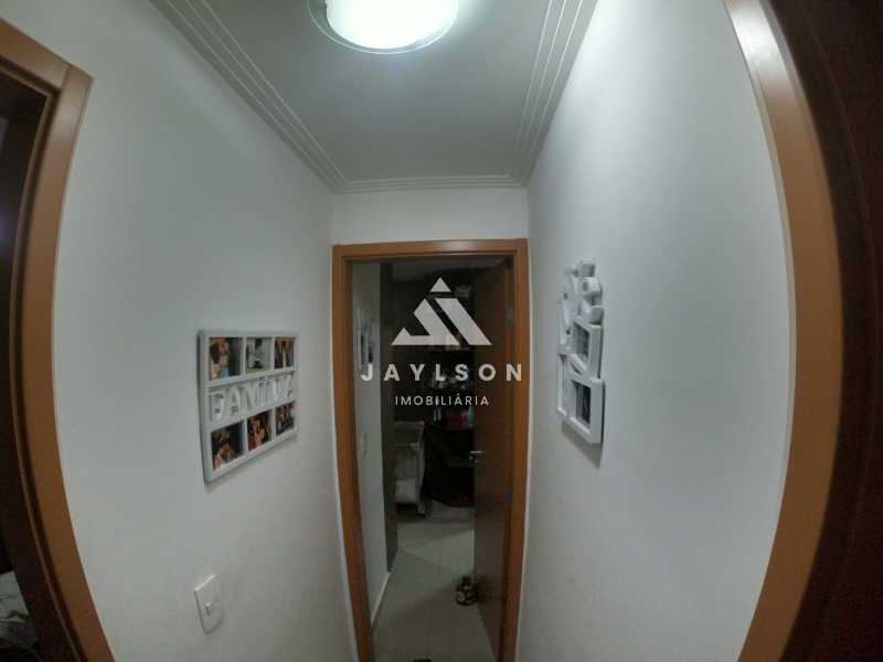 Apartamento à venda com 2 quartos, 55m² - Foto 13