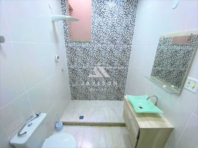 Apartamento à venda com 2 quartos, 75m² - Foto 26