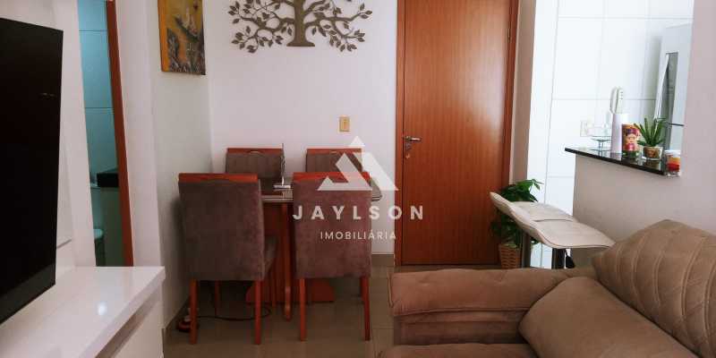 Apartamento à venda com 2 quartos, 47m² - Foto 4