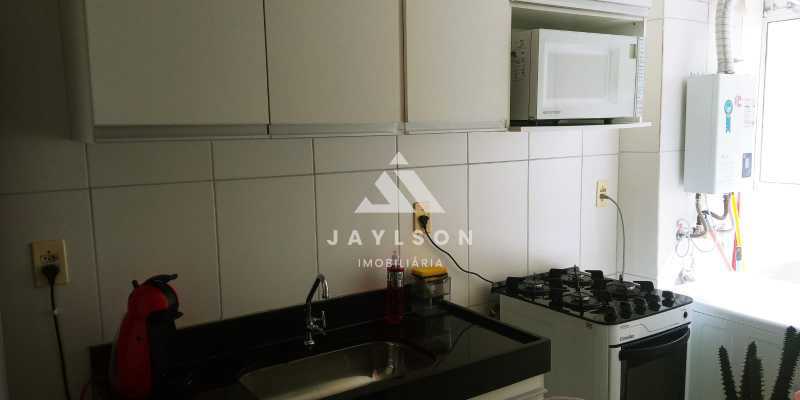 Apartamento à venda com 2 quartos, 47m² - Foto 19