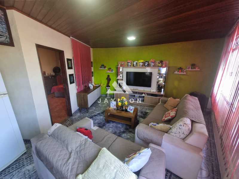 Casa à venda com 3 quartos, 130m² - Foto 4