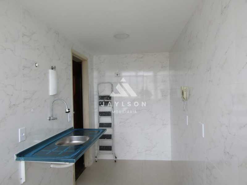 Apartamento à venda com 2 quartos, 59m² - Foto 9