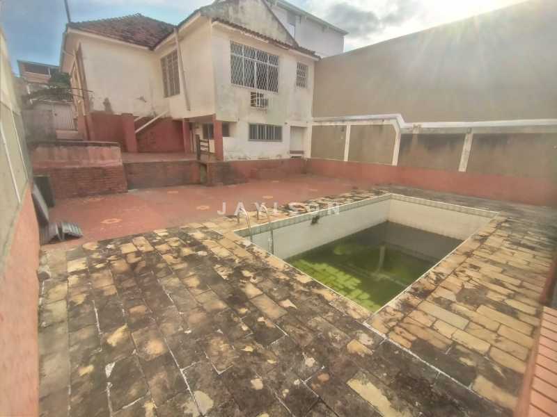 Casa à venda com 3 quartos, 135m² - Foto 27