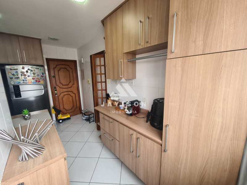 Apartamento à venda com 2 quartos, 71m² - Foto 7