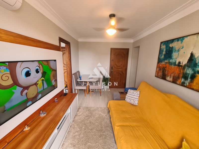 Apartamento à venda com 2 quartos, 71m² - Foto 4