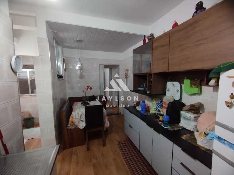 Casa de Vila à venda com 1 quarto, 43m² - Foto 2