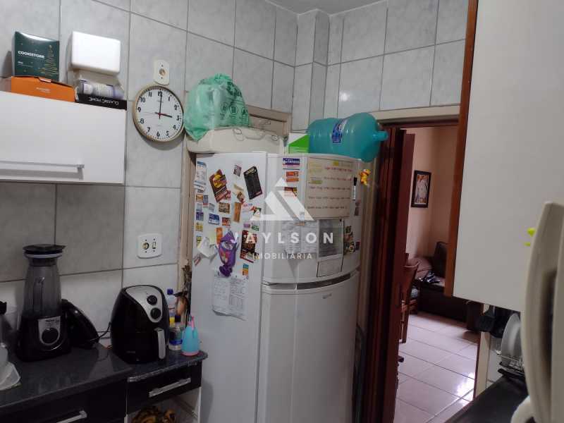 Apartamento à venda com 3 quartos, 55m² - Foto 16