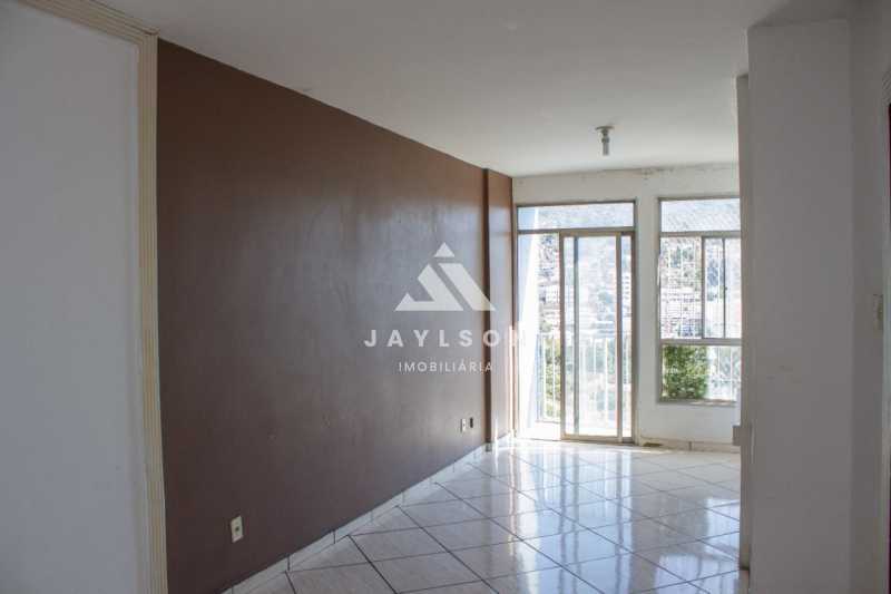 Apartamento à venda com 3 quartos, 86m² - Foto 11