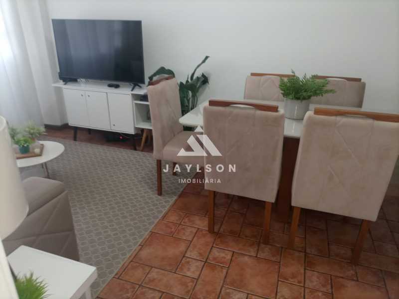 Apartamento à venda com 3 quartos, 89m² - Foto 2