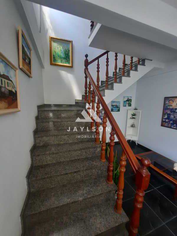 Casa à venda com 5 quartos, 284m² - Foto 22