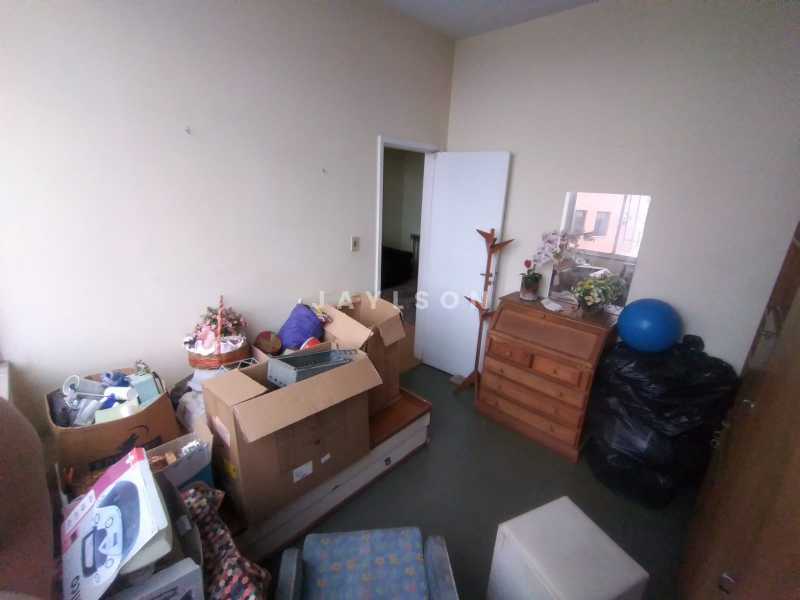 Apartamento à venda com 3 quartos, 100m² - Foto 4