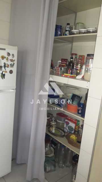 Apartamento à venda com 2 quartos, 381m² - Foto 17