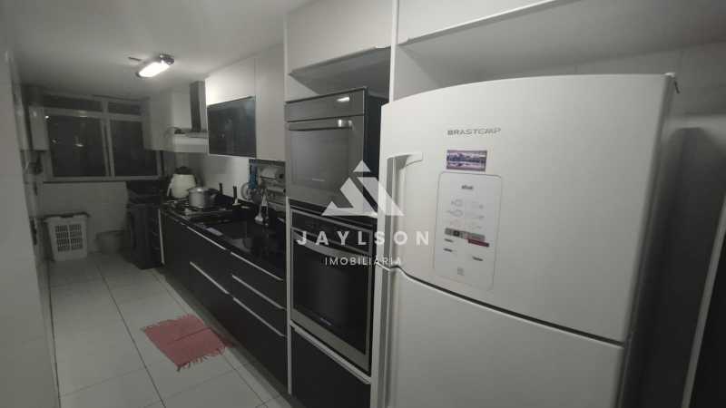 Apartamento à venda com 3 quartos, 110m² - Foto 18