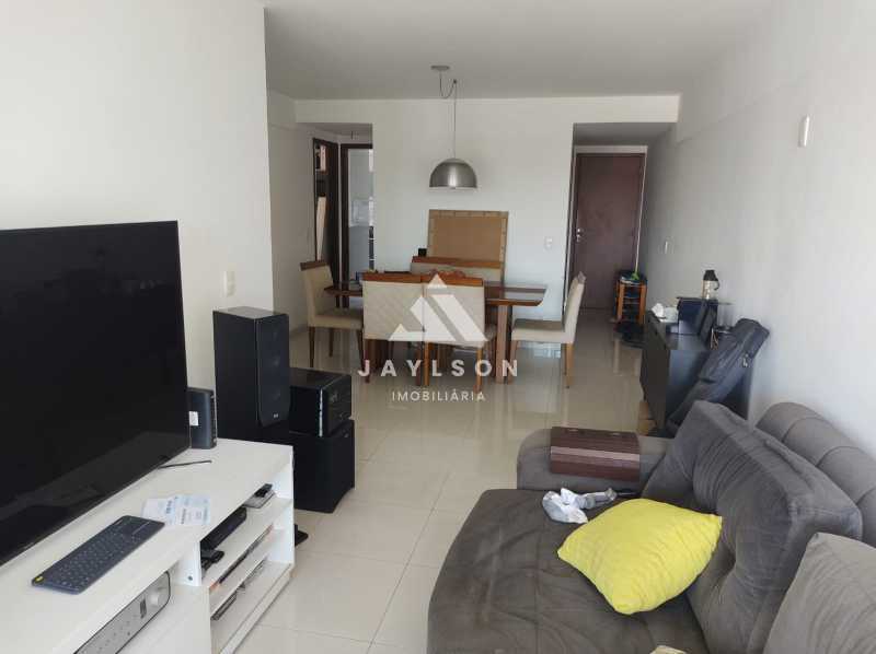 Apartamento à venda com 3 quartos, 110m² - Foto 27