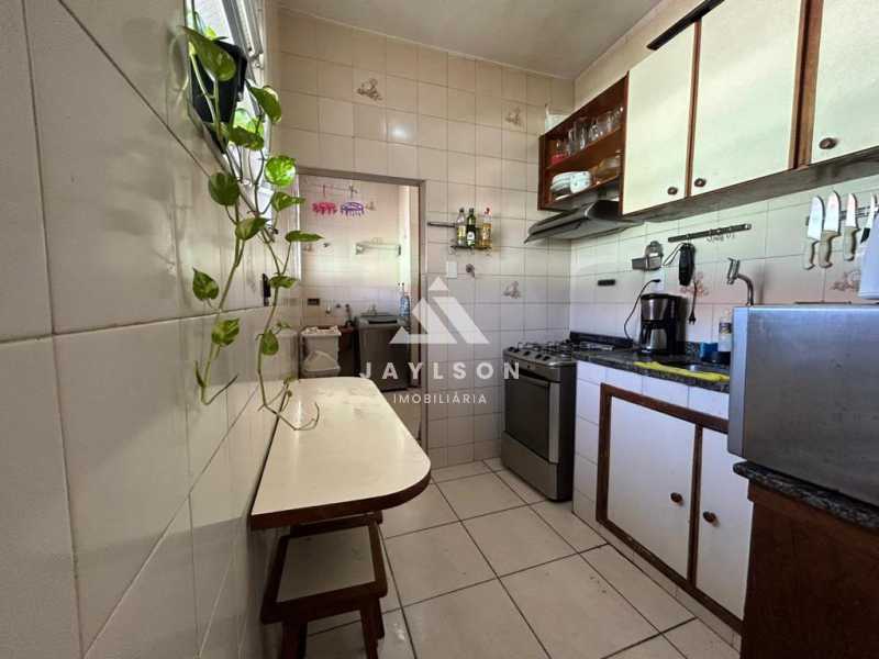 Apartamento à venda com 2 quartos, 60m² - Foto 6