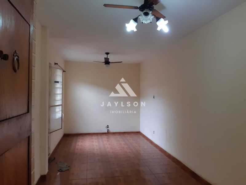 Apartamento à venda com 2 quartos, 134m² - Foto 2