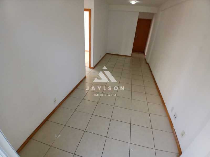 Apartamento à venda com 2 quartos, 55m² - Foto 4