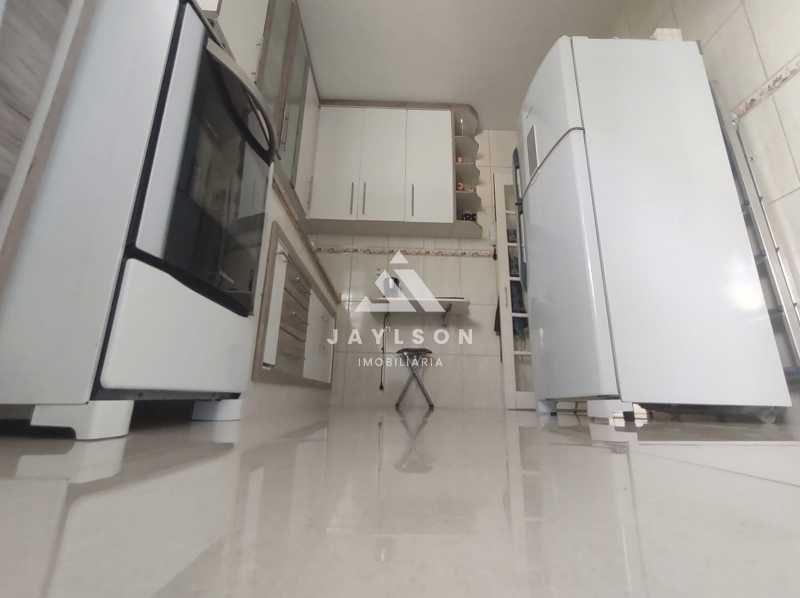 Apartamento à venda com 2 quartos, 66m² - Foto 16