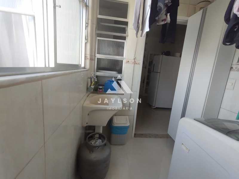 Apartamento à venda com 2 quartos, 66m² - Foto 22