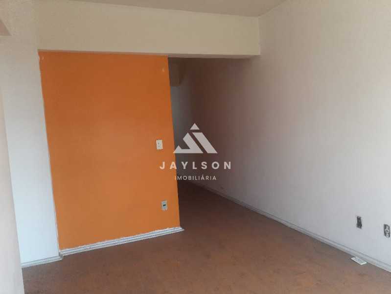 Apartamento à venda com 2 quartos, 93m² - Foto 2