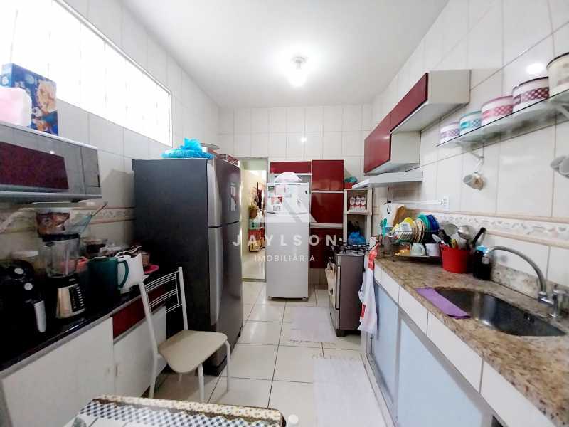 Casa à venda com 2 quartos, 131m² - Foto 24