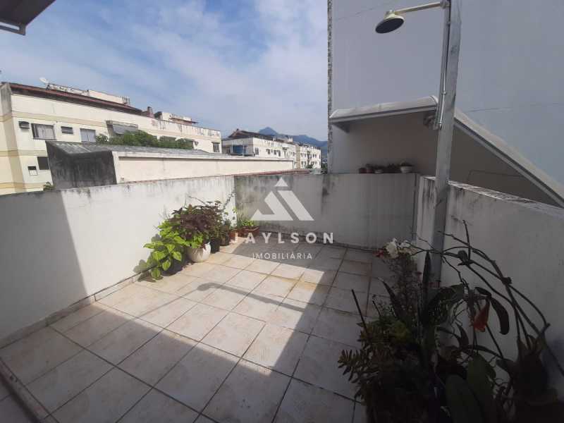 Apartamento à venda com 2 quartos, 45m² - Foto 13