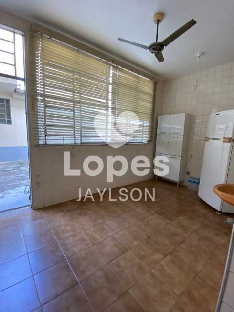 Casa à venda com 3 quartos, 100m² - Foto 11