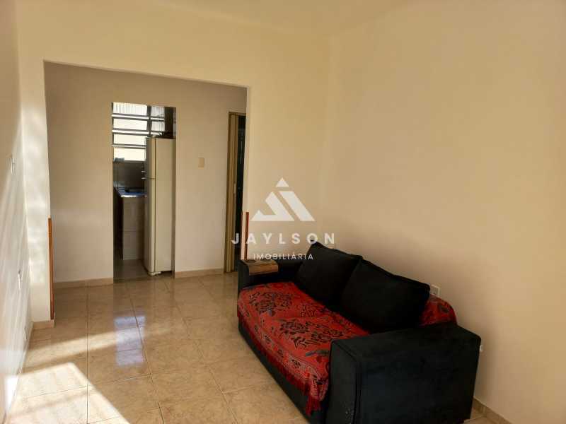 Apartamento à venda com 2 quartos, 60m² - Foto 1